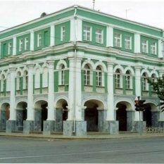 Три в одном